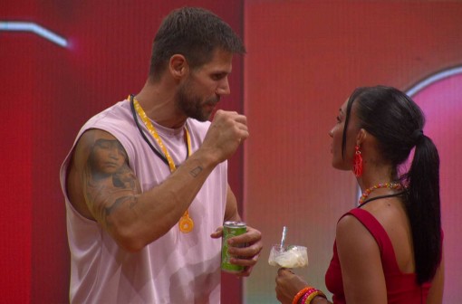 Maxiane revela para Jonas Sulzbach: 'Não consigo te ler'