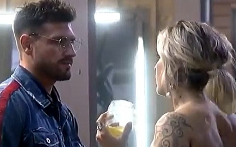 Guilherme e Tati brigam feio durante festa