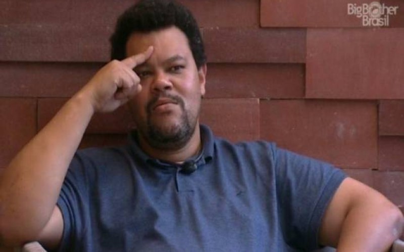 Babu diz que Prior terá ‘cardápio’ de mulheres para escolher quando sair