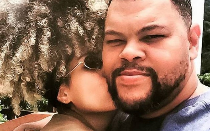 Namorada de Babu Santana, do ‘BBB20’, lamenta saudade e foge sobre possível crise