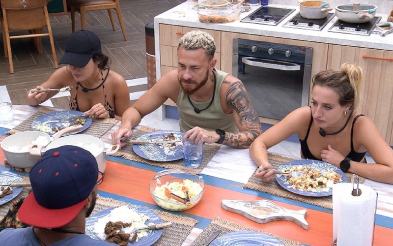 BBB 23: brothers planejam pegadinha envolvendo Ricardo no aniversário de Cezar