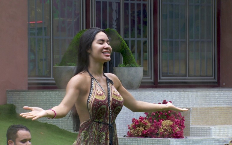 Brothers aproveitam música e banho de chuva no BBB 24