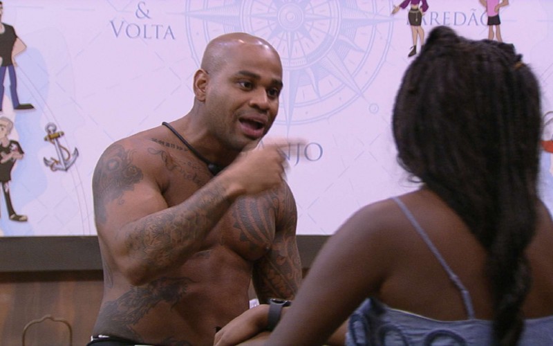 Cezar se irrita com atitude de Domitila no BBB 23