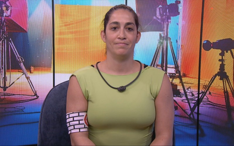 Daniele Hypolito dispara 