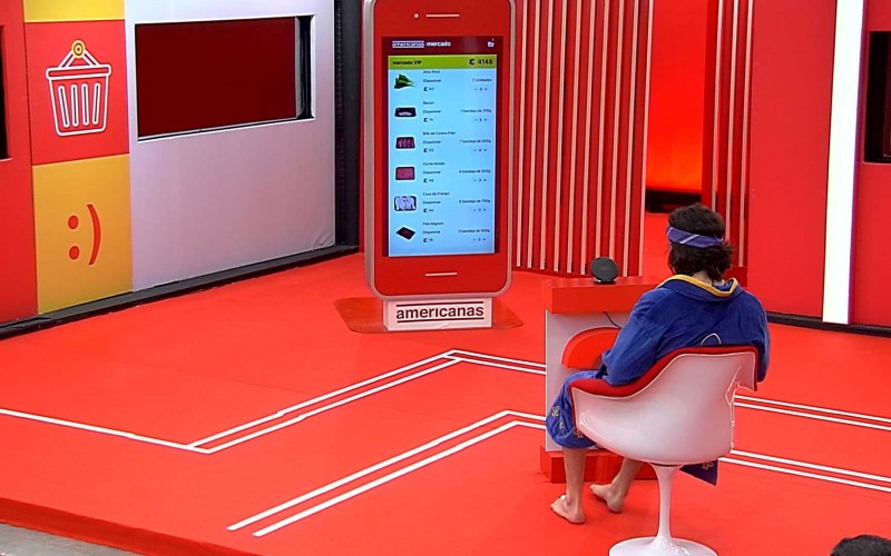 Fiuk faz as compras para o grupo Vip do BBB21