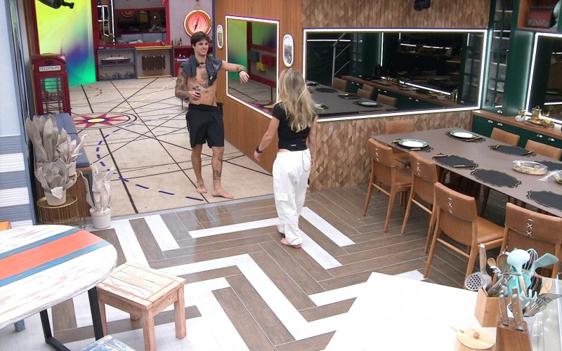 Gabriel, do BBB 23, comenta sobre irritação com sister