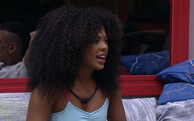 Marvvila critica Cezar