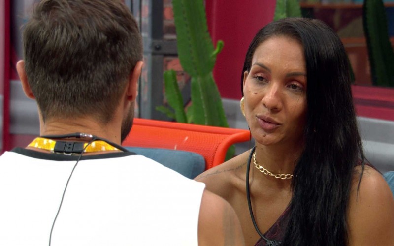 Maxiane pede desculpas a Jonas Sulzbach: 