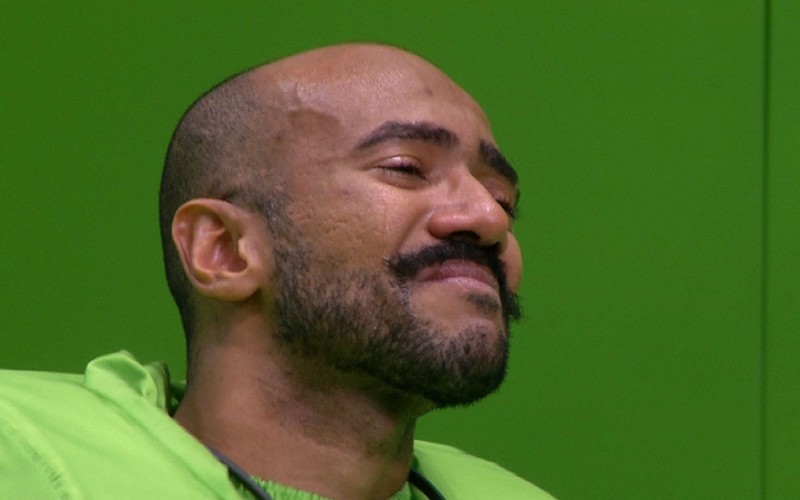 Ricardo é o nono a deixar a Prova do Líder de Resistência Ton