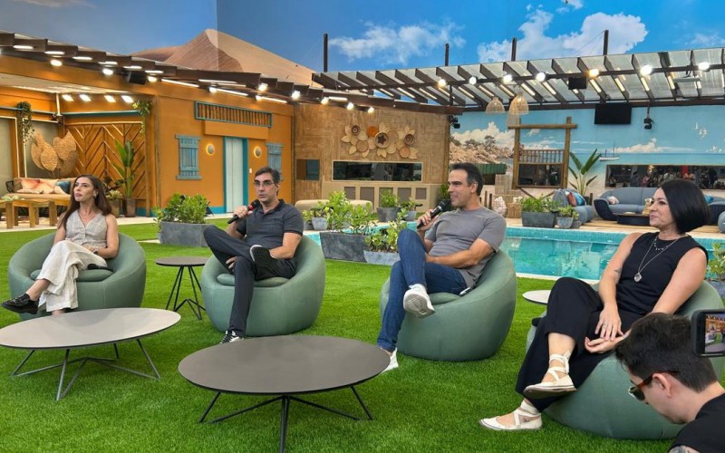 Tadeu Schmidt anuncia novidade no BBB 25: o Rob Fifi