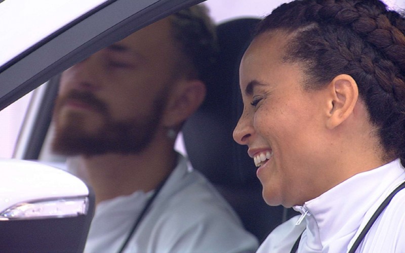 Web comenta tretas e cantorias no Quarto Branco, do BBB 23