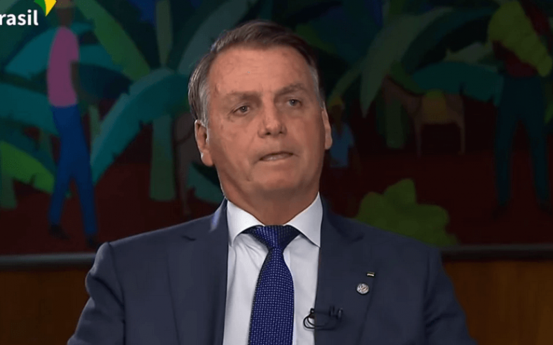 Crítico da Globo, Bolsonaro surpreende ao analisar o BBB 2022