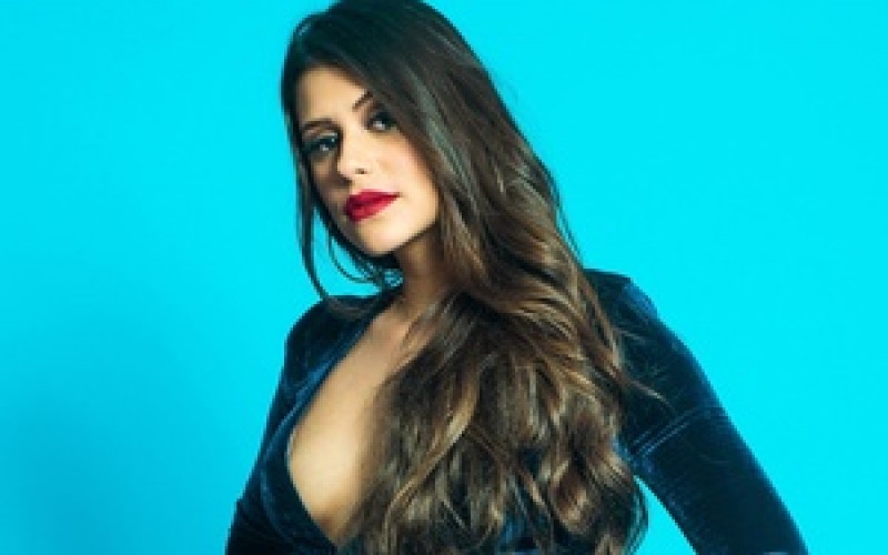 Lucas pede respeito nas redes e defende Bruxinha: "Cometemos falhas"