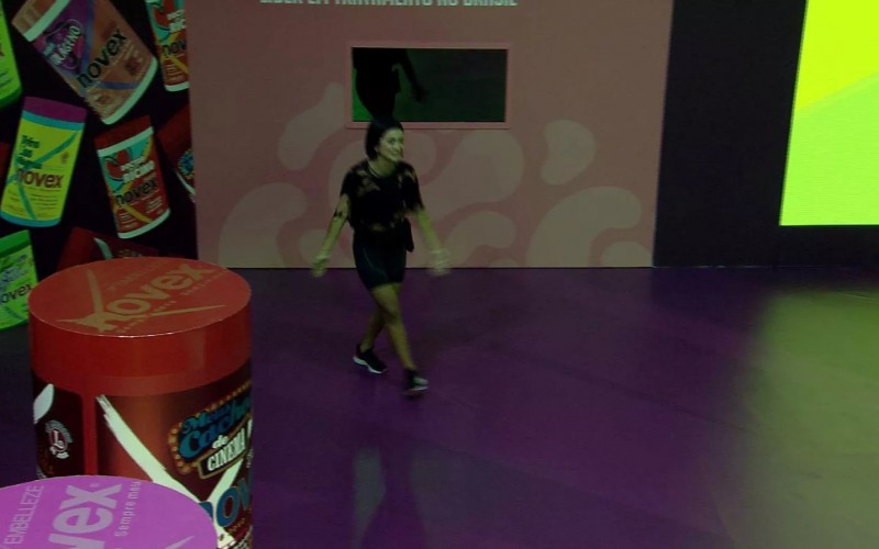 Manu é a segunda eliminada da Prova do Líder Carrossel Novex