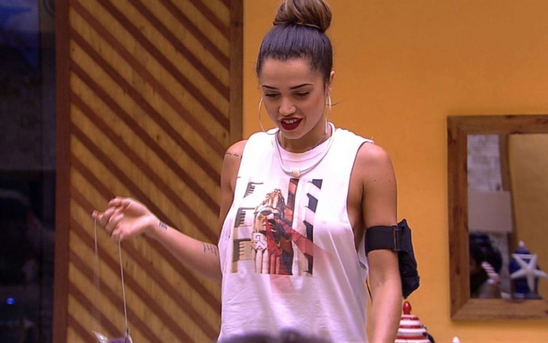 Paula e Ayrton ganham pizza após Jogo da Discórdia