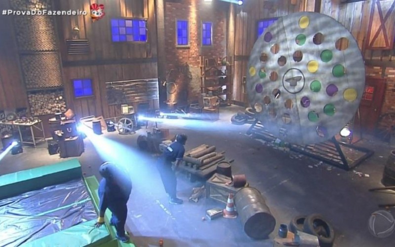 RecordTV é detonada após prova e web aponta erro em A Fazenda 12